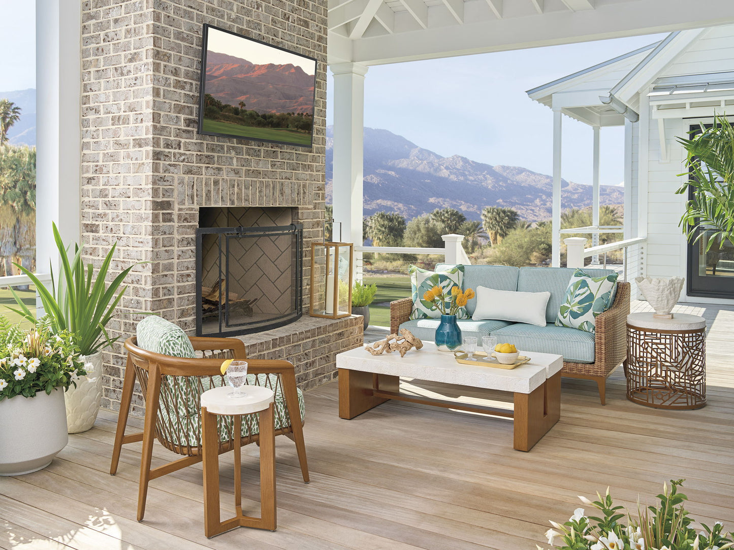 Palm Desert Poolside - Round End Table - Dark Brown / White