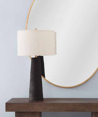 Merrick - Table Lamp - Black / White