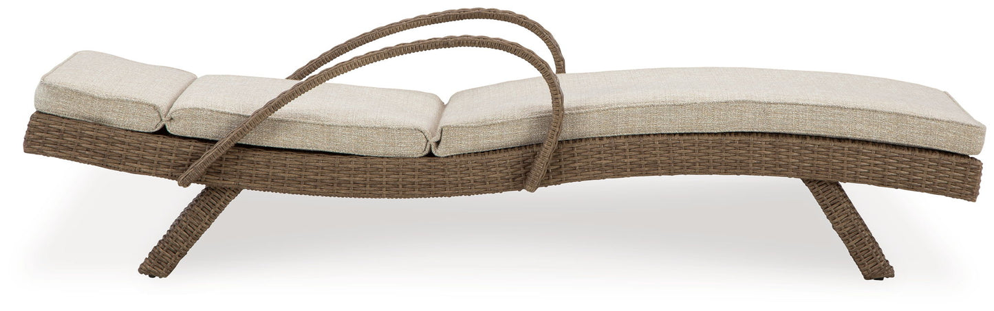Beachcroft - Chaise Lounge With Cushion - Beige