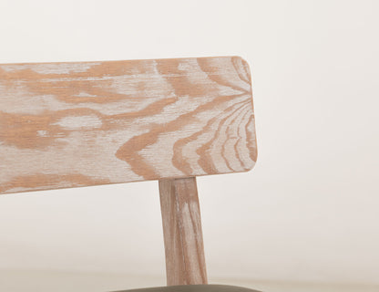 Balam - 30" Upholstered Barstool (Set of 2) - Light Brown