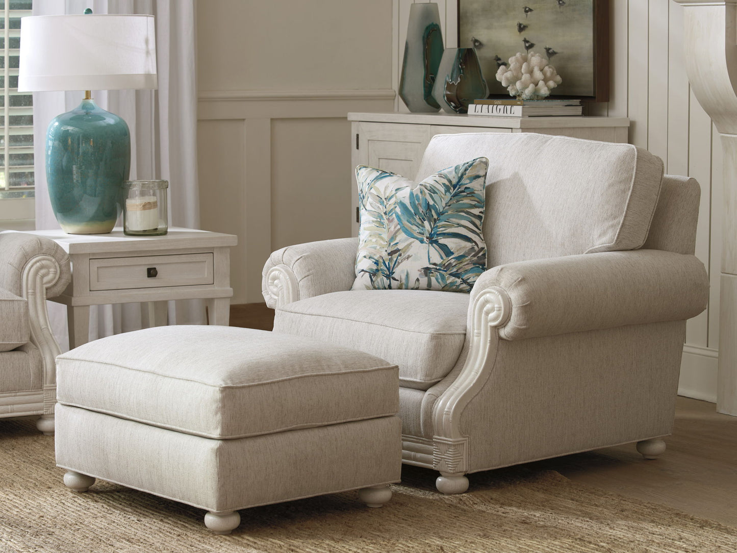 Ocean Breeze - Coral Gables Ottoman - Pearl Silver