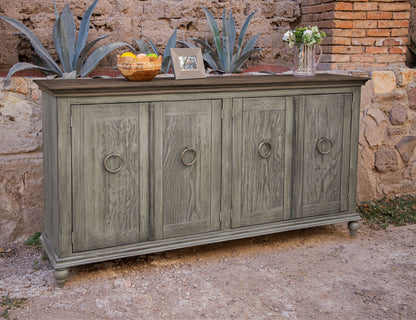 Capri - Console